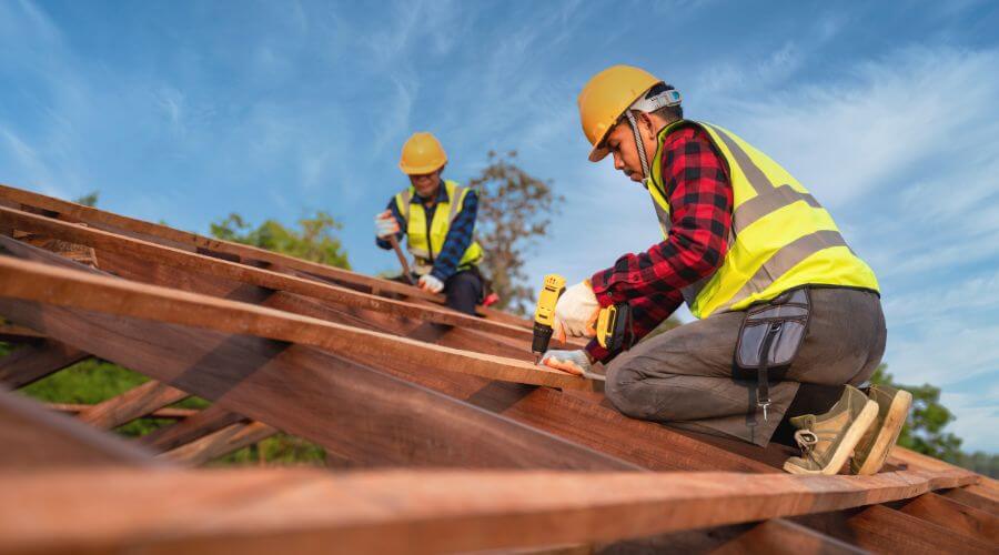 Professional gutter cleaning in Cashmere, WA